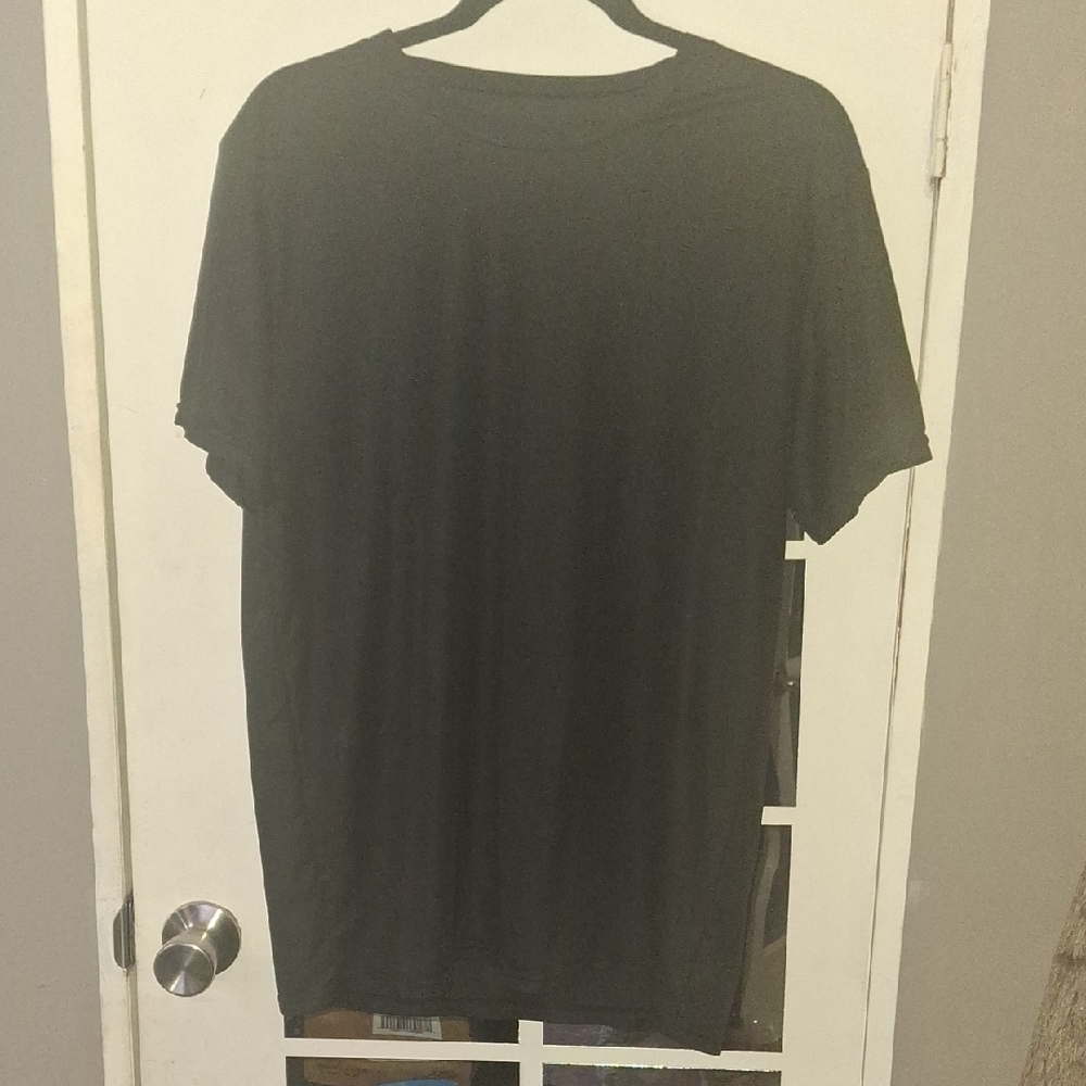 Classic Black Men's T-Shirt
